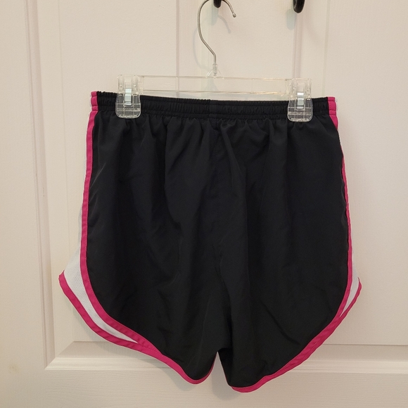 Nike Dri-Fit Shorts - Picture 2 of 5